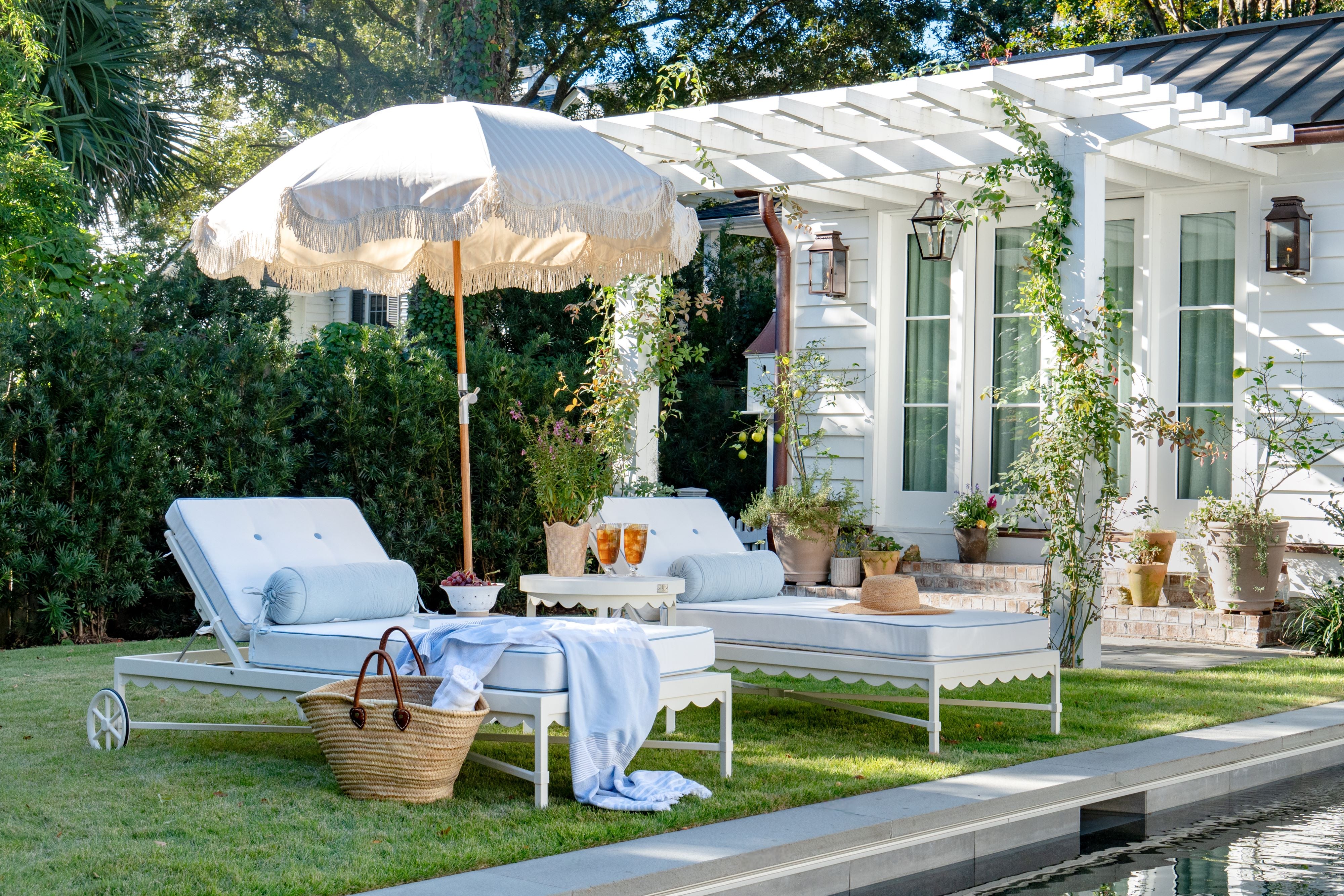 Riviera Outdoor Side Table