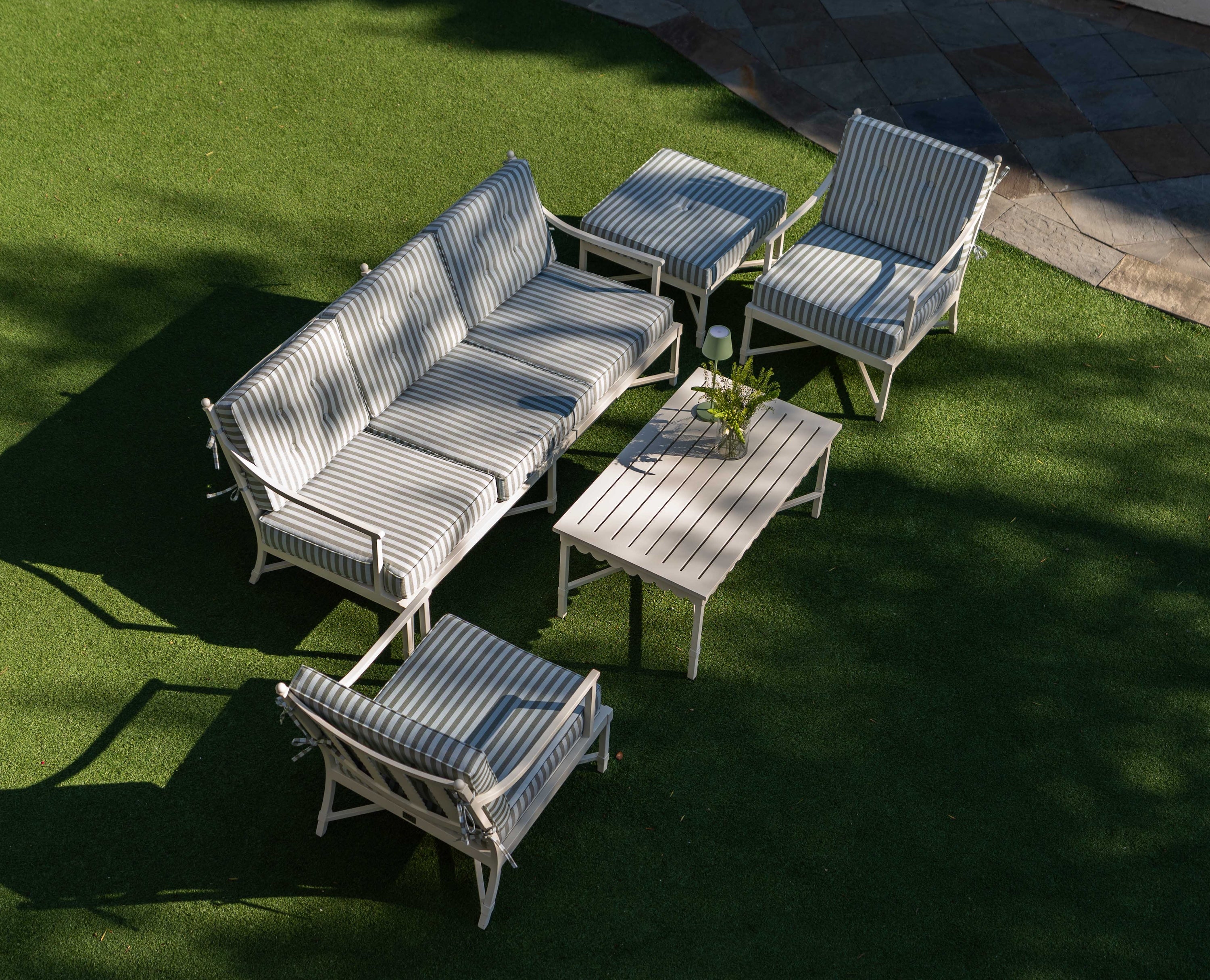 Riviera Outdoor Sofa