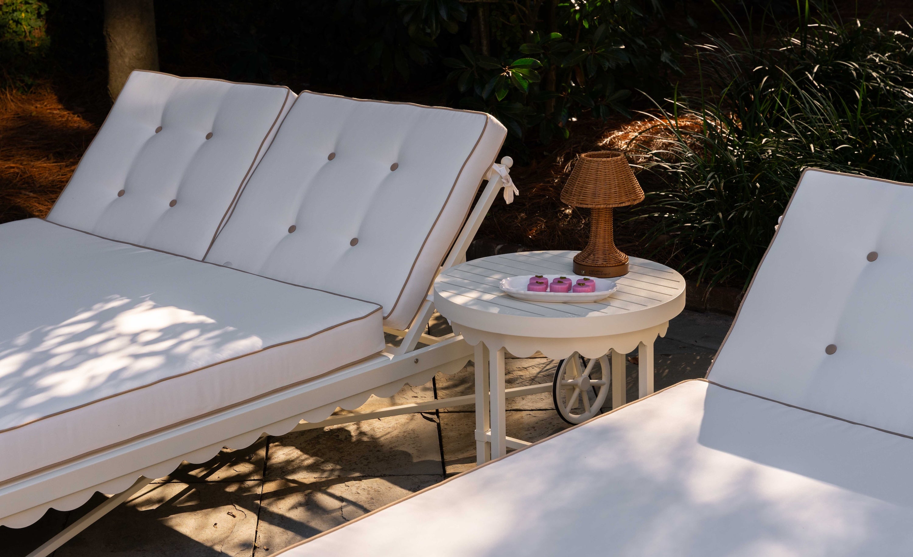 Riviera Outdoor Double Chaise Lounge